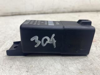 bontott VW GOLF V Izzító Relé