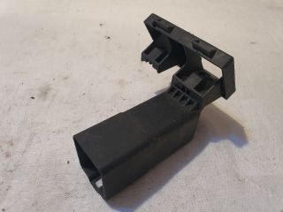 bontott VW GOLF V Izzító Relé