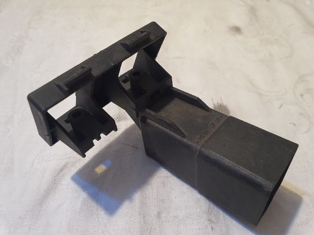 bontott VW GOLF V Izzító Relé