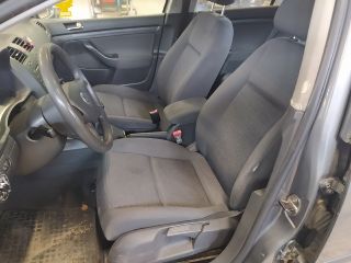 bontott VW GOLF V Jobb A Oszlop Burkolat