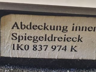 bontott VW GOLF V Jobb A Oszlop Hangszóró Burkolat