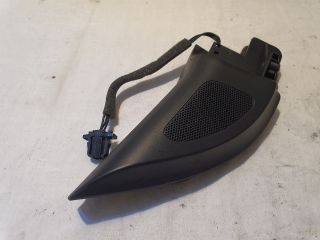 bontott VW GOLF V Jobb A Oszlop Hangszóró Burkolat