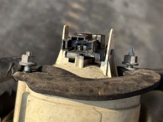 bontott VW GOLF V Jobb Belső Hátsó Lámpa