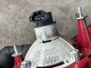 bontott VW GOLF V Jobb Belső Hátsó Lámpa