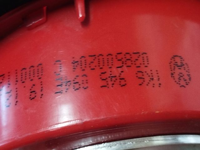 bontott VW GOLF V Jobb Belső Hátsó Lámpa