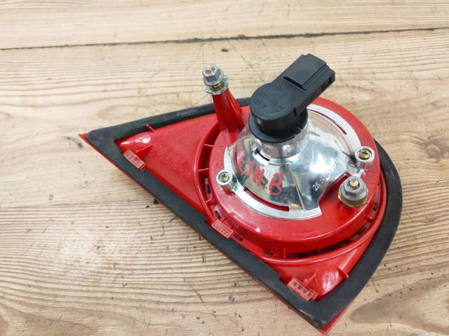 bontott VW GOLF V Jobb Belső Hátsó Lámpa