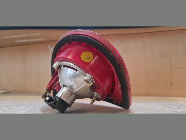 bontott VW GOLF V Jobb Belső Hátsó Lámpa