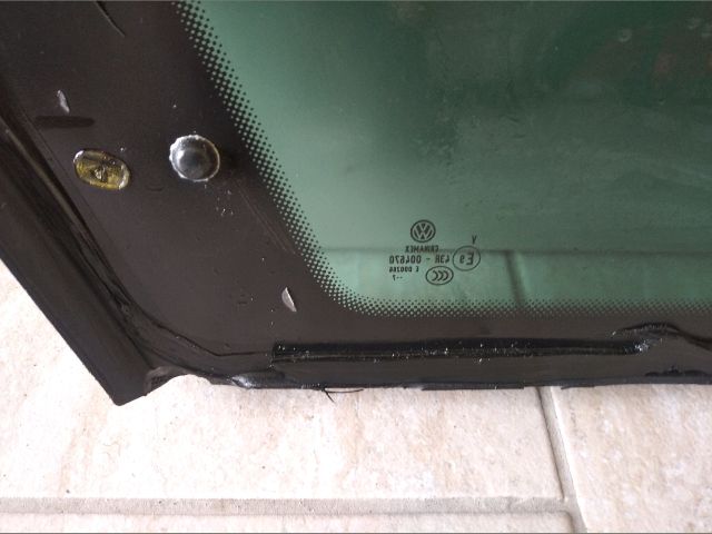 bontott VW GOLF V Jobb C Oszlop Oldalablak Üveg