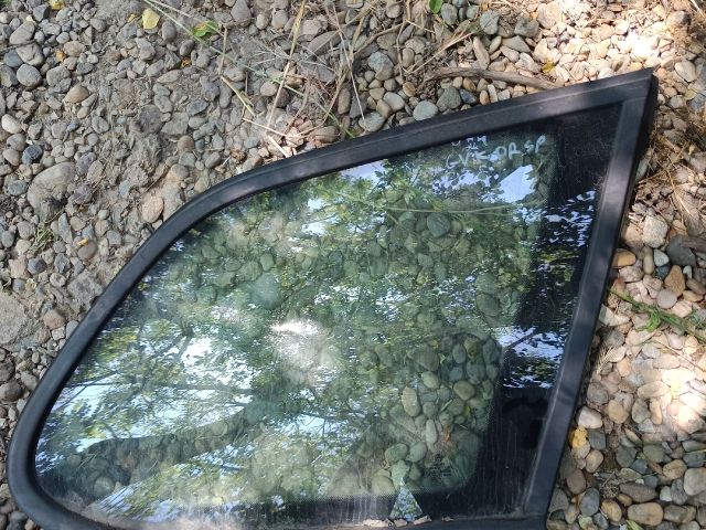 bontott VW GOLF V Jobb Csomagtérajtó Ablak