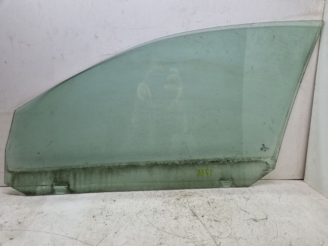 bontott VW GOLF V Jobb első Ablak