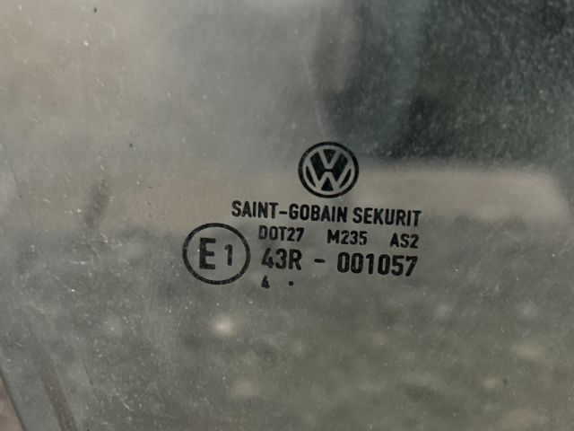 bontott VW GOLF V Jobb első Ablak
