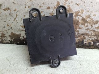 bontott VW GOLF V Jobb első Ablakemelő Elektronika