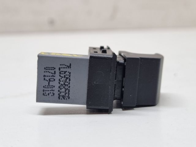 bontott VW GOLF V Jobb első Ablakemelő Kapcsoló