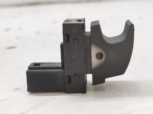 bontott VW GOLF V Jobb első Ablakemelő Kapcsoló