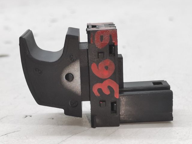 bontott VW GOLF V Jobb első Ablakemelő Kapcsoló