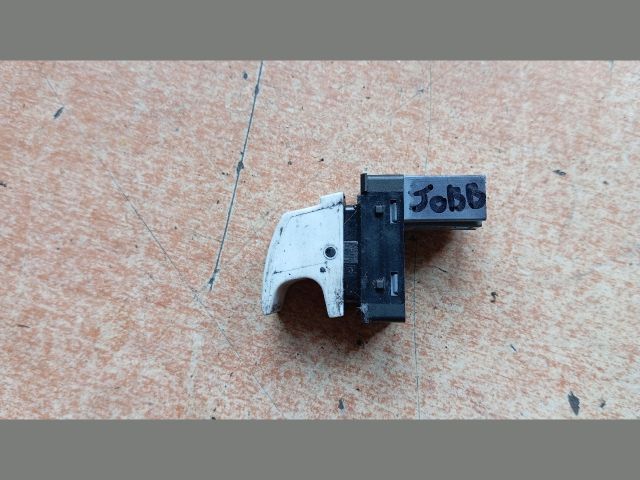 bontott VW GOLF V Jobb első Ablakemelő Kapcsoló