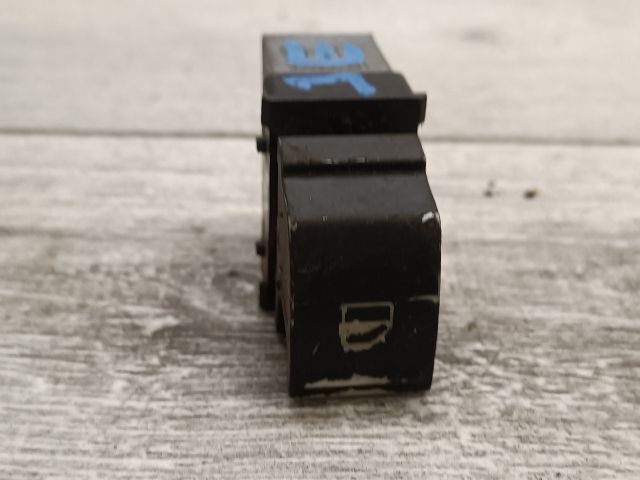 bontott VW GOLF V Jobb első Ablakemelő Kapcsoló