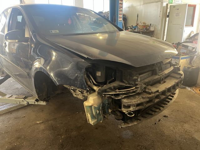 bontott VW GOLF V Jobb első Ablakemelő Kapcsoló