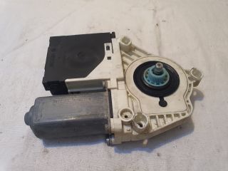bontott VW GOLF V Jobb első Ablakemelő Motor