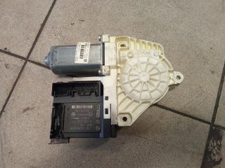 bontott VW GOLF V Jobb első Ablakemelő Motor