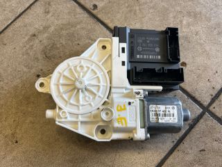 bontott VW GOLF V Jobb első Ablakemelő Motor