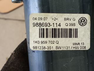 bontott VW GOLF V Jobb első Ablakemelő Motor