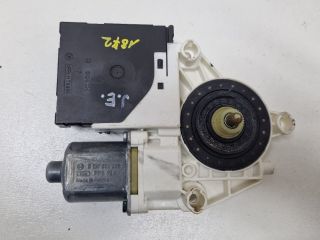 bontott VW GOLF V Jobb első Ablakemelő Motor