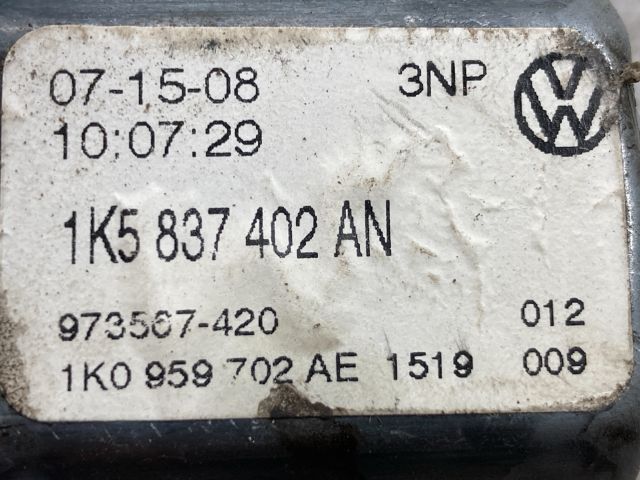 bontott VW GOLF V Jobb első Ablakemelő Motor