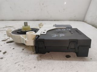bontott VW GOLF V Jobb első Ablakemelő Motor