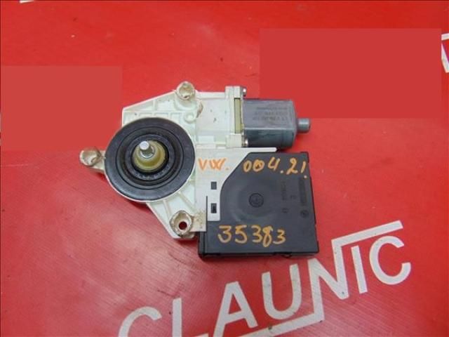 bontott VW GOLF V Jobb első Ablakemelő Motor