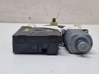 bontott VW GOLF V Jobb első Ablakemelő Motor