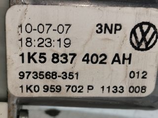 bontott VW GOLF V Jobb első Ablakemelő Motor