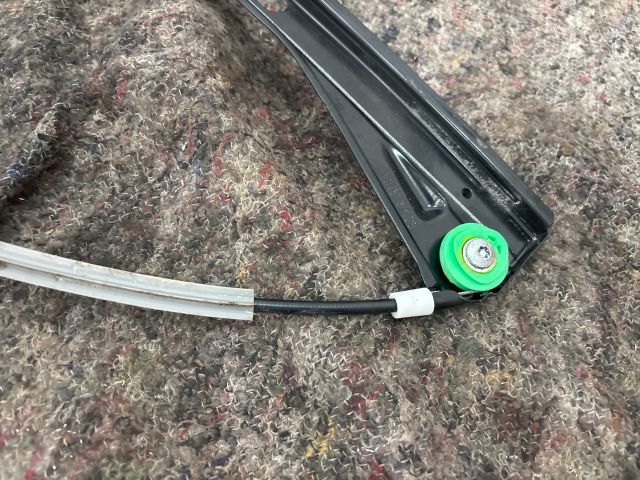 bontott VW GOLF V Jobb első Ablakemelő Szerkezet (Elektromos)