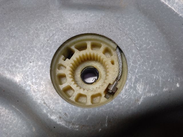 bontott VW GOLF V Jobb első Ablakemelő Szerkezet (Elektromos)