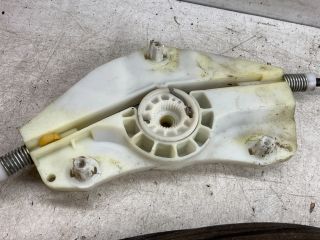 bontott VW GOLF V Jobb első Ablakemelő Szerkezet (Elektromos)