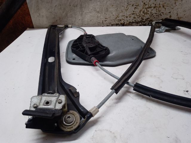 bontott VW GOLF V Jobb első Ablakemelő Szerkezet (Elektromos)