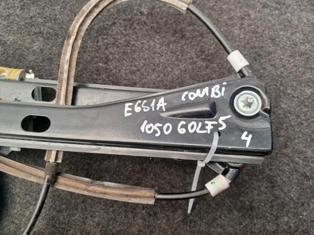 bontott VW GOLF V Jobb első Ablakemelő Szerkezet (Elektromos)