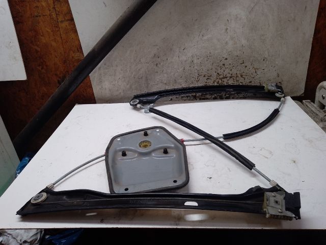 bontott VW GOLF V Jobb első Ablakemelő Szerkezet (Elektromos)