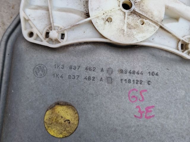 bontott VW GOLF V Jobb első Ablakemelő Szerkezet (Elektromos)