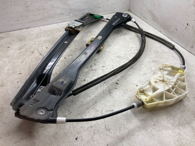 bontott VW GOLF V Jobb első Ablakemelő Szerkezet (Elektromos)