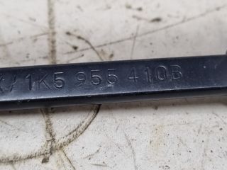 bontott VW GOLF V Jobb első Ablaktörlő Kar