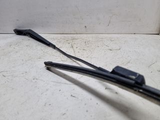 bontott VW GOLF V Jobb első Ablaktörlő Kar