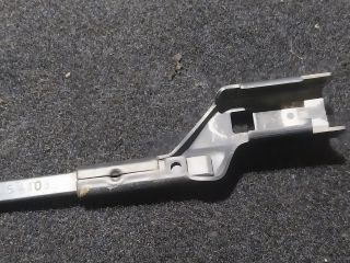 bontott VW GOLF V Jobb első Ablaktörlő Kar