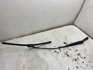 bontott VW GOLF V Jobb első Ablaktörlő Kar