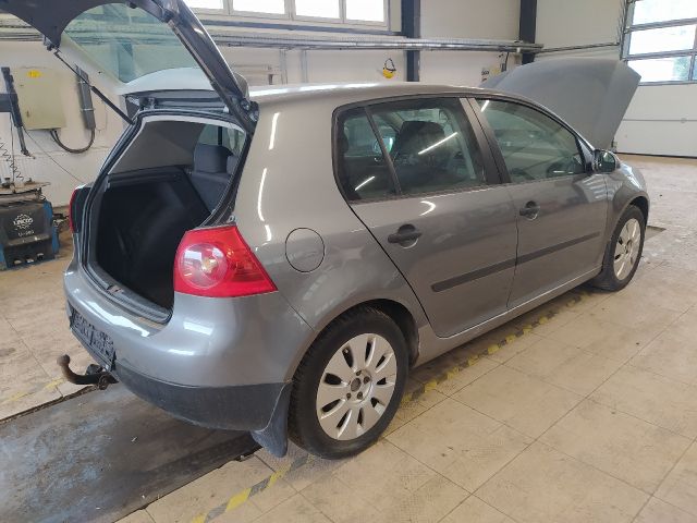 bontott VW GOLF V Jobb első Ablakvezető Gumi