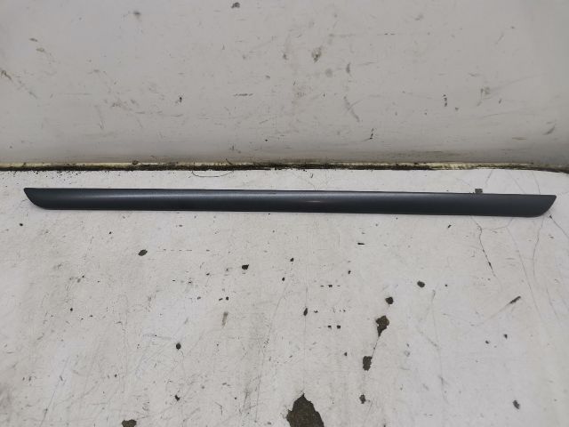 bontott VW GOLF V Jobb első Ajtó Kárpit Díszléc