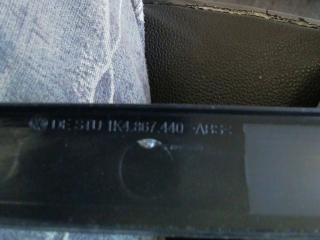 bontott VW GOLF V Jobb első Ajtó Kárpit Díszléc