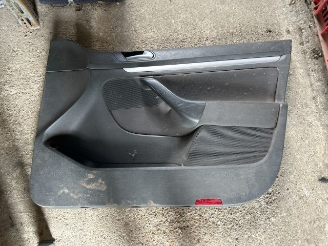 bontott VW GOLF V Jobb első Ajtó Kárpit