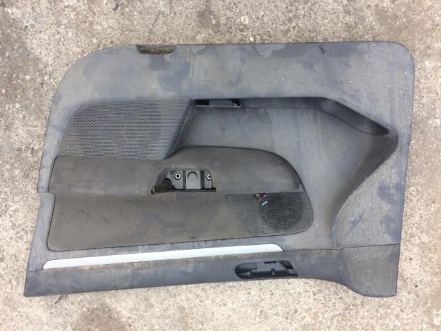 bontott VW GOLF V Jobb első Ajtó Kárpit