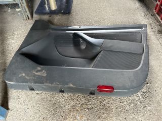 bontott VW GOLF V Jobb első Ajtó Kárpit
